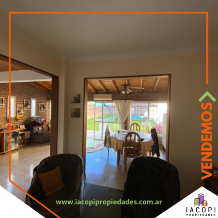 HERMOSA CASA A LA VENTA EN SAENZ PEÑA - LOTE 8,66 X 43,3
