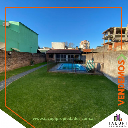 HERMOSA CASA A LA VENTA EN SAENZ PEÑA - LOTE 8,66 X 43,3