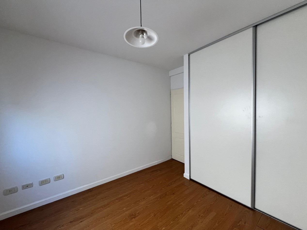 Hermoso 2 Ambientes con Balcon en Alquiler